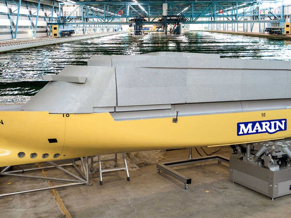 mass-center-of-mass-inertia-tensor-test-equipment-marine-vessel-ship-model