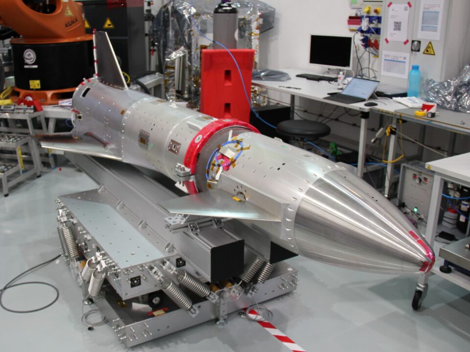 measure-center-of-gravity-rocket